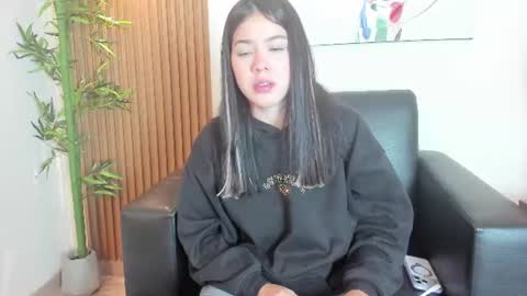emily_frostt online show from July 20, 11:45 am