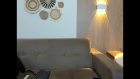 emily_frostt online show from July 21, 11:45 am