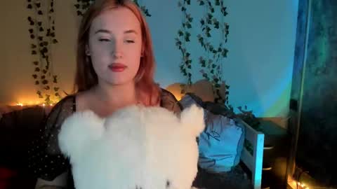 EMILY online show from February 25, 5:41 am