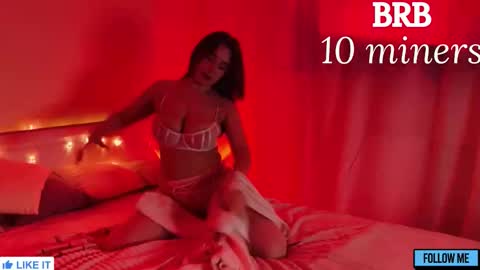 EMILY online show from October 7, 2:09 am