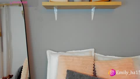 Emily online show from February 5, 10:30 am