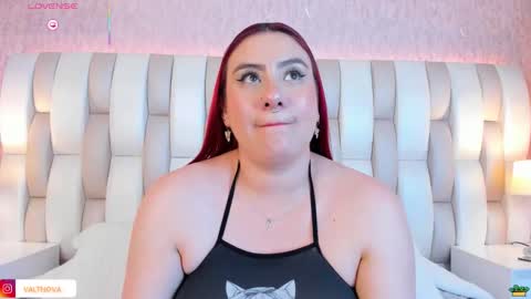 Snapshot of emily_hill___ chatting on November 21, 11:14 pm EMILY Monday 5-2 am From Tuesday to Friday5-1 am Colombia time online show from November 21, 11:14 pm