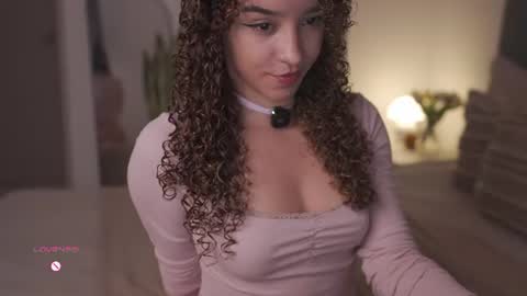 Juliana online show from June 12, 10:41 pm