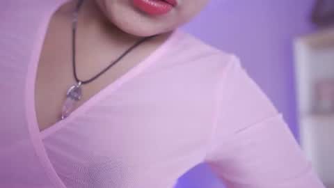Snapshot of emily_jonexs_ chatting on July 10, 8:33 pm mily online show from July 10, 8:33 pm
