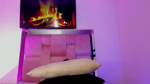 emily lady20  Independient modelIndependiente online show from January 2, 10:44 pm