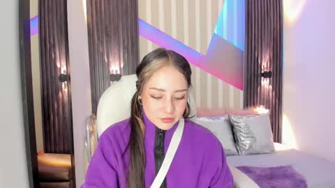 Emily online show from October 5, 4:16 pm