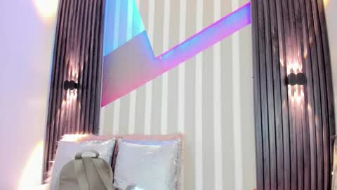 Emily online show from October 7, 2:47 pm