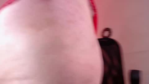 Snapshot of emily_leinn chatting on September 20, 3:35 pm E M I L Y online show from September 20, 3:35 pm