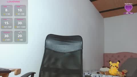 Emily littesweets online show from February 6, 10:00 pm