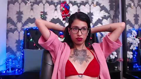 Emily online show from December 22, 9:53 pm