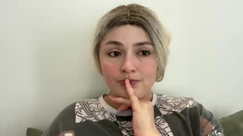 emily_morning_dew online show from November 1, 11:45 am