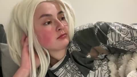 Snapshot of emily_morning_dew chatting on March 31, 7:36 pm emily_morning_dew online show from March 31, 7:36 pm