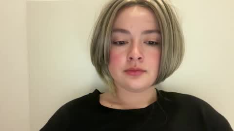Snapshot of emily_morning_dew chatting on April 26, 3:59 am emily_morning_dew online show from April 26, 3:59 am