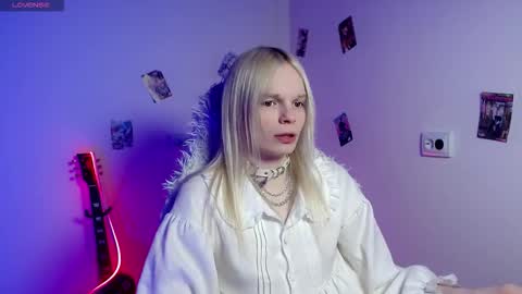 Lia online show from March 15, 7:09 pm