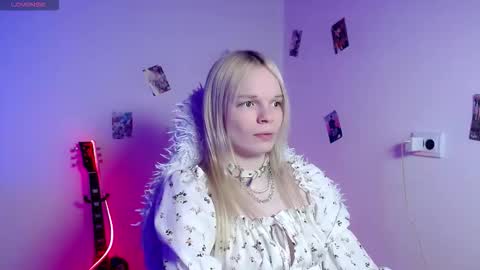 Lia online show from March 24, 10:53 am