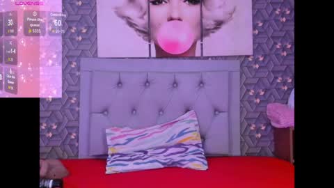 Snapshot of emily_rivera78 chatting on April 10, 4:39 am Emily online show from April 10, 4:39 am