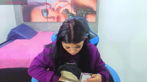       online show from September 15, 12:38 pm