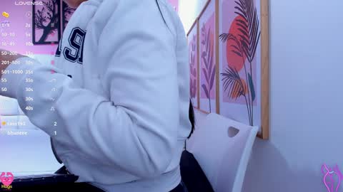  EMILY  online show from January 9, 8:13 am