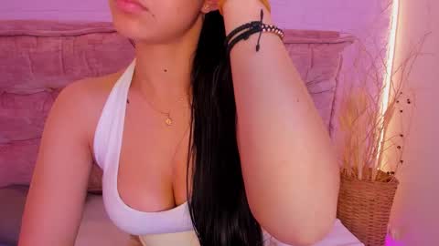  EMILY  online show from March 28, 10:04 am