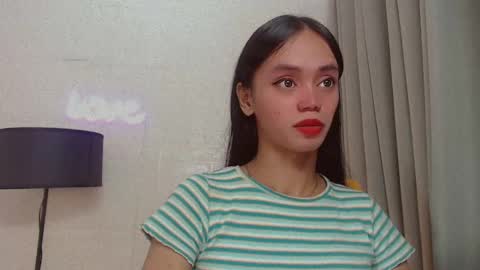 emily_sexyslut online show from January 3, 6:03 pm