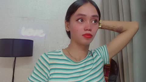 emily_sexyslut online show from January 3, 9:05 pm