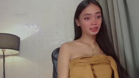 emily_sexyslut online show from February 10, 8:00 pm