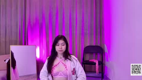 Emily online show from July 10, 10:45 pm