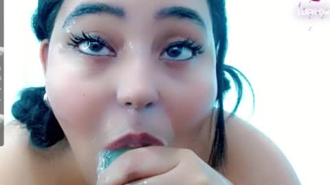 Liss online show from December 3, 9:24 pm