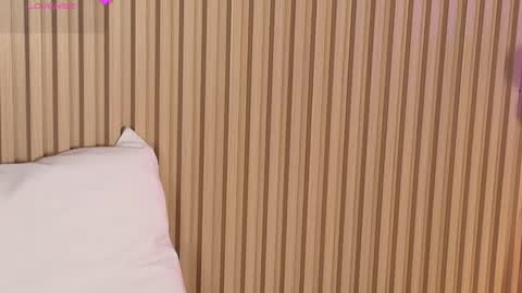 Emily online show from February 19, 12:01 pm