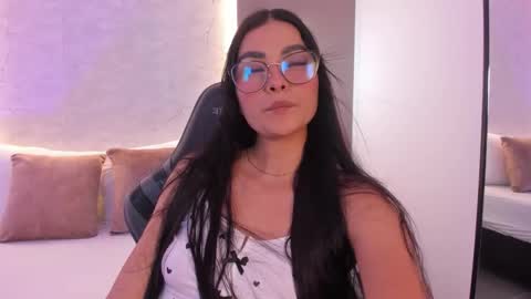 emily_tolson online show from March 2, 7:21 pm