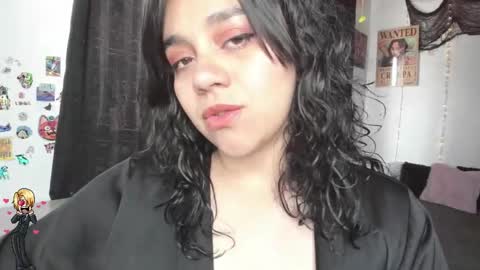 emily_vader online show from October 22, 4:29 pm