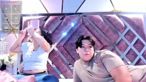 Amily  Andrew online show from November 24, 5:29 am