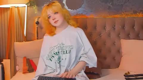 Baby Emelli online show from April 27, 6:00 am