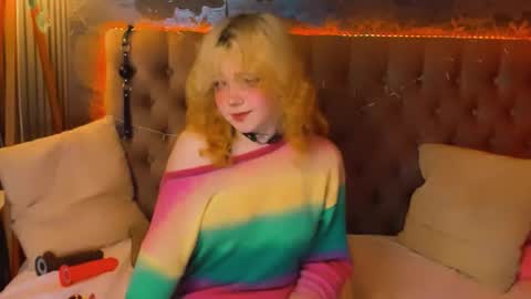 Baby Emelli online show from May 11, 7:47 am