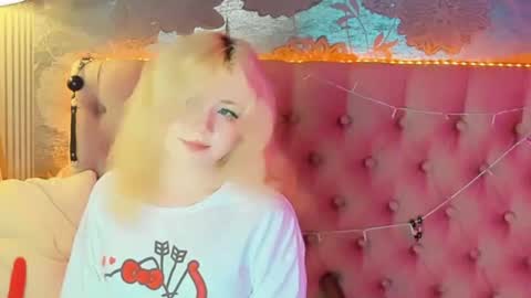 Baby Emelli online show from July 12, 6:37 am