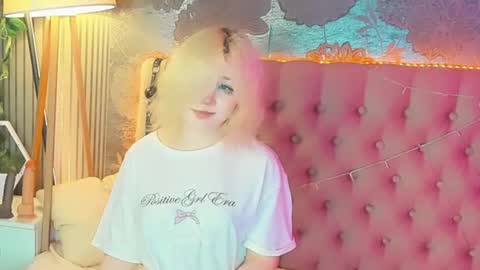 Baby Emelli online show from July 19, 7:01 am