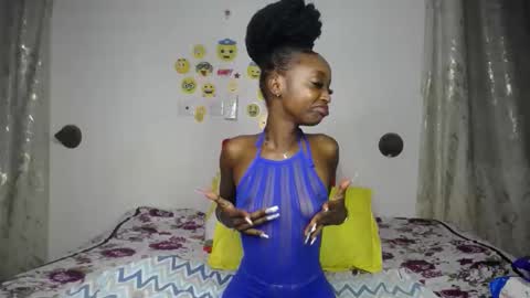 Snapshot of emilybecky chatting on December 18, 2:56 pm emilybecky online show from December 18, 2:56 pm