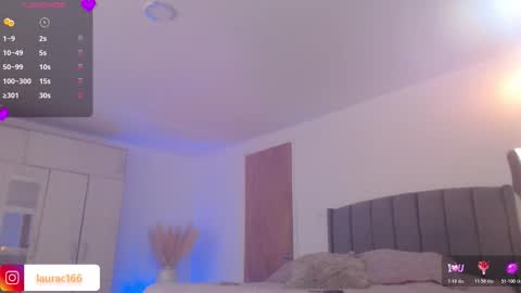 Emily online show from October 25, 4:57 pm