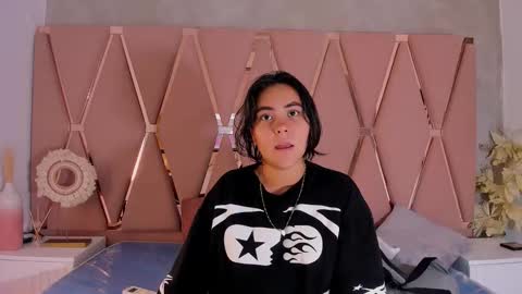 Emily online show from December 22, 1:13 am