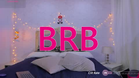 Snapshot of emilycastro_ chatting on December 10, 6:28 pm Emily online show from December 10, 6:28 pm