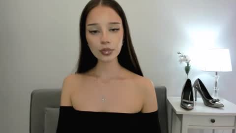 EmilyCharming online show from September 30, 8:14 pm