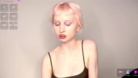 Emily online show from February 5, 7:51 pm