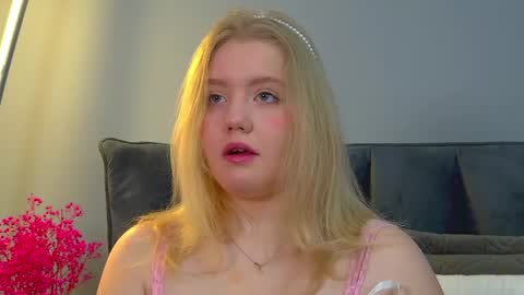 Emily online show from March 29, 6:35 am