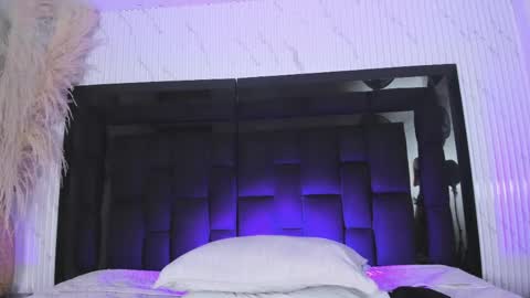 Emily online show from May 9, 8:08 am