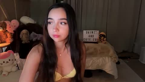 emilyfawn online show from June 16, 3:42 am