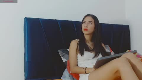 Snapshot of emilygaviria chatting on October 23, 10:36 am EMILY GAVIRIA online show from October 23, 10:36 am