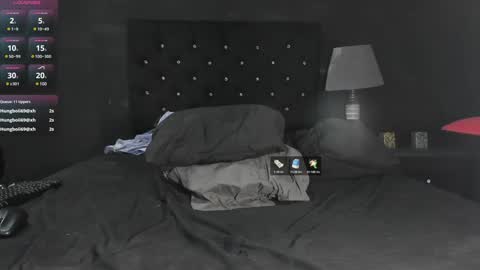 Emily online show from December 24, 6:39 pm