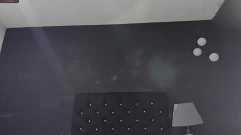Emily online show from December 30, 11:37 am