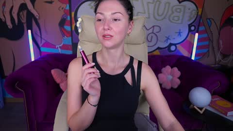 Emily online show from December 9, 5:41 pm