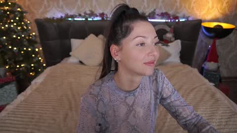 Emily online show from December 25, 2:02 pm